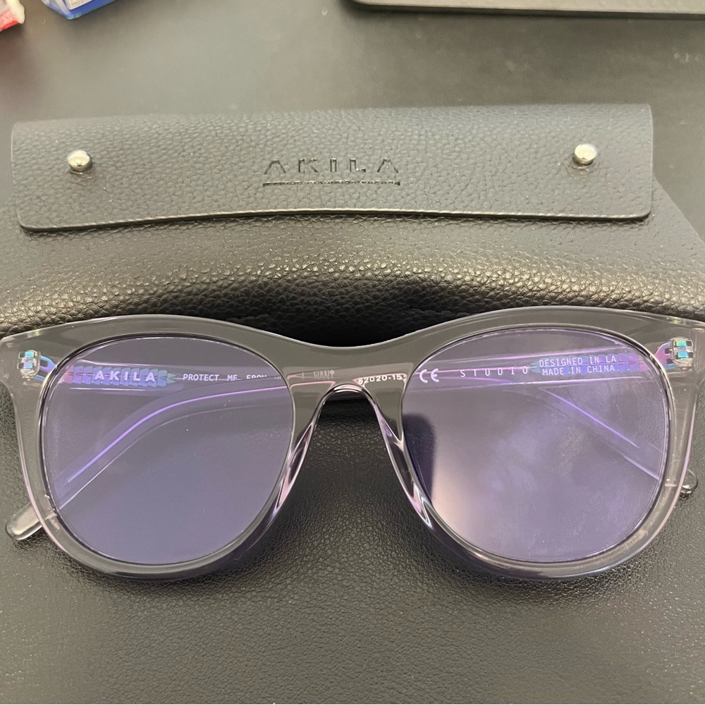AKILA Purple Sunglasses with Translucent Frames